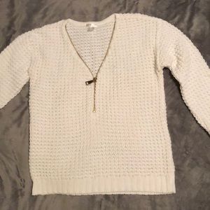 White sweater with chunky zipper detail. NWT